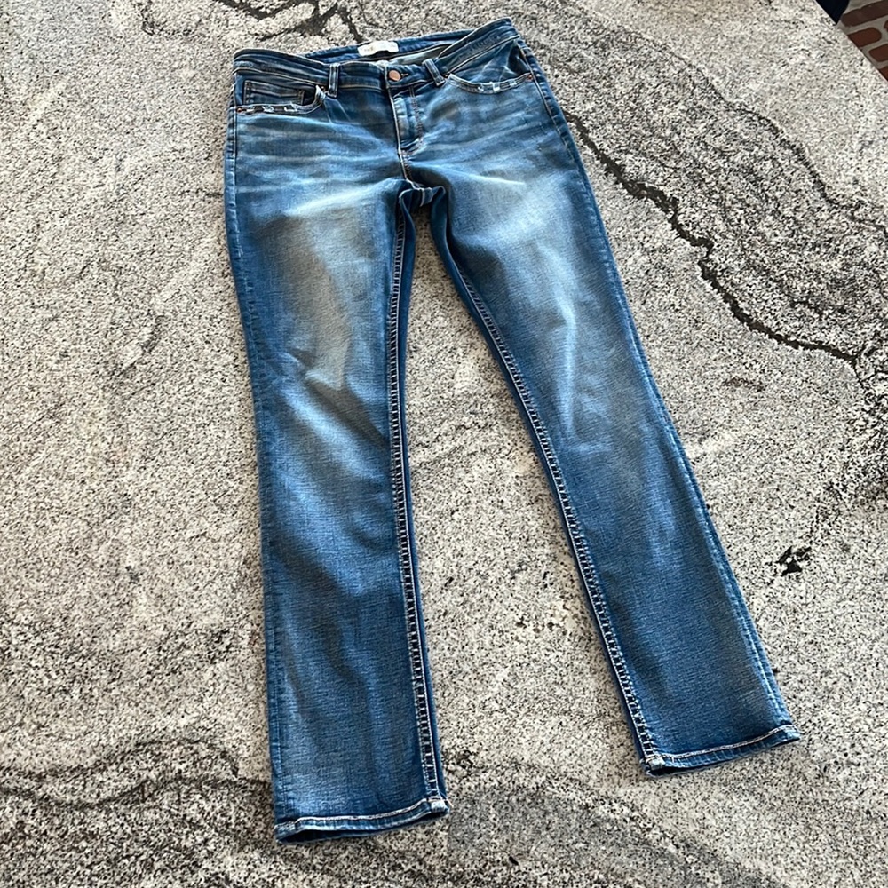 BKE Payton Midrise Straight Jean Sz. 32 x 33 1/2